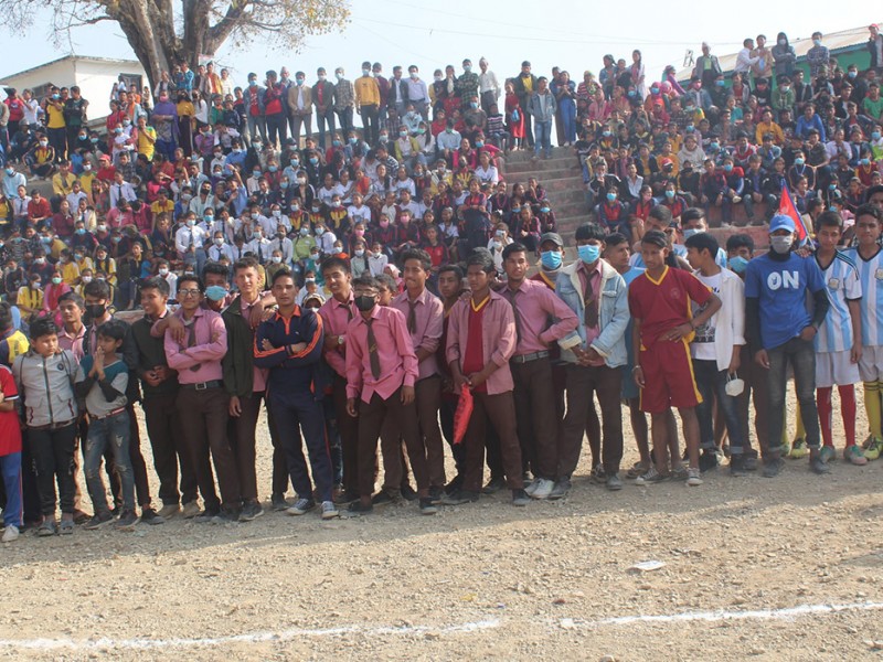 राष्ट्रपति रनिङ शिल्ड तथा नगर प्रमुख अतिरिक्त क्रियाकलाप सुरु